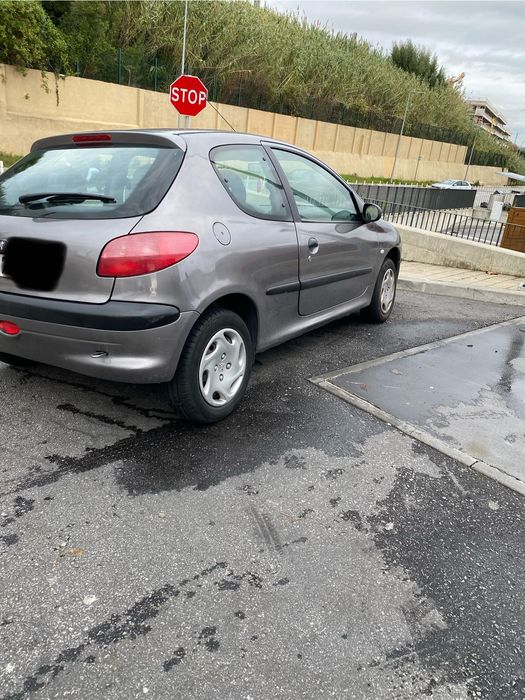Peugeot 206 de 99.