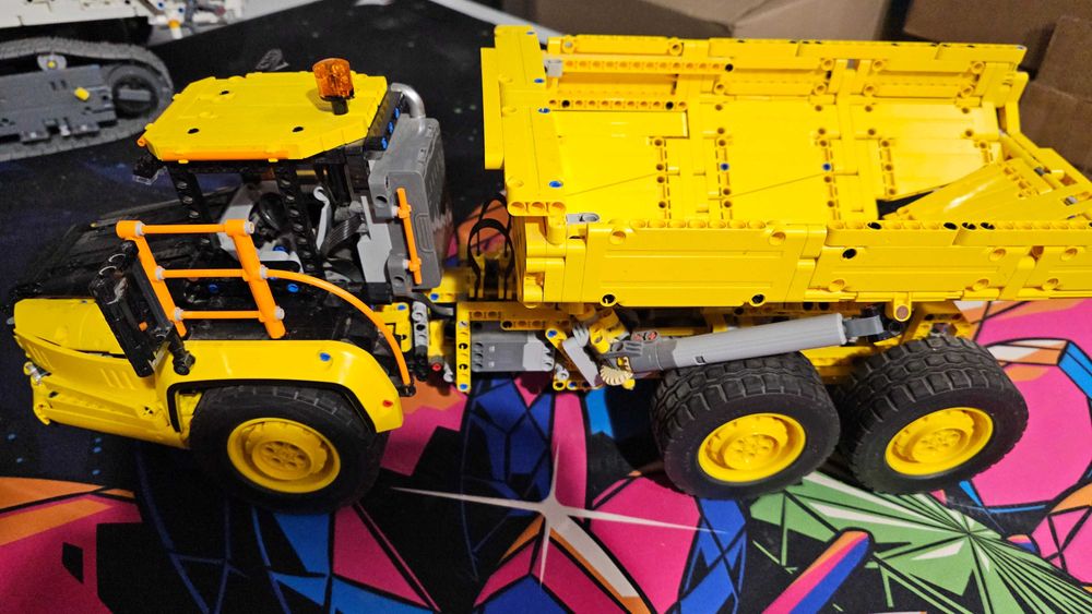 Lego Technic 42114 Wozidło przegubowe Volvo 6x6