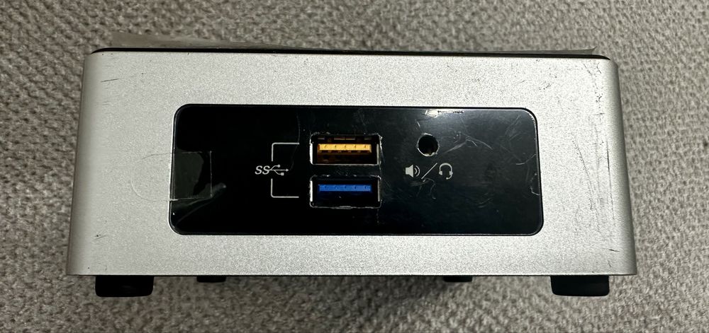 Intel NUC NUC5CPYH 8gbRam