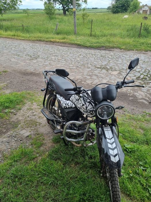 Продам мотоцикл viper v125s 2020