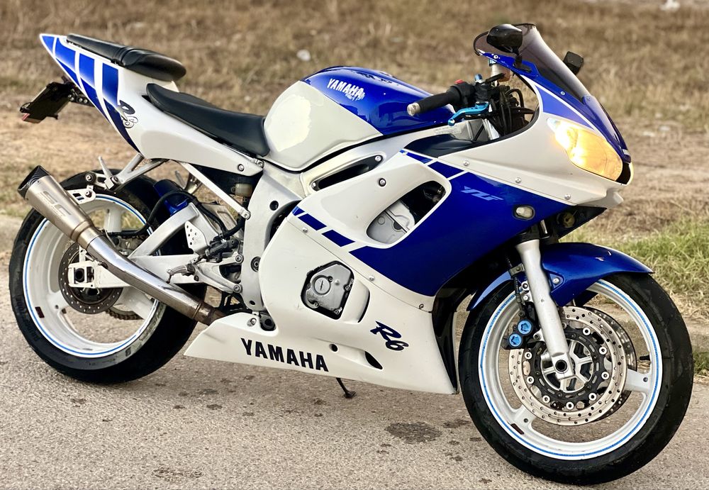 Yamaha R6 - YZF