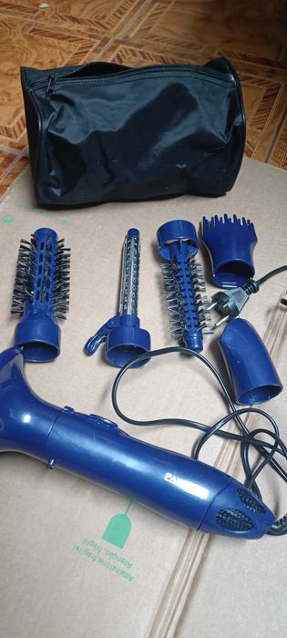 Secador enrolador cabelo mais acessorios