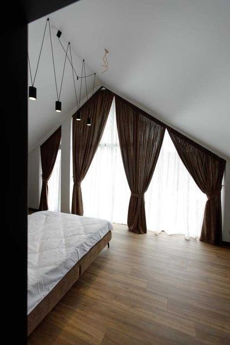 Продається котедж в самому центрі Буковеля