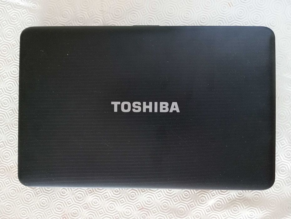 Computador Portátil TOSHIBA Satellite Pro C850-1H0