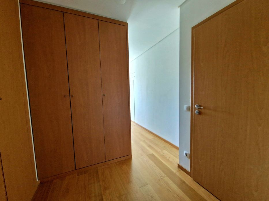 Arrenda se apartamento T3 mobilado Sever  Vouga