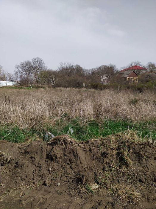 Ділянка (участок) під будівництво