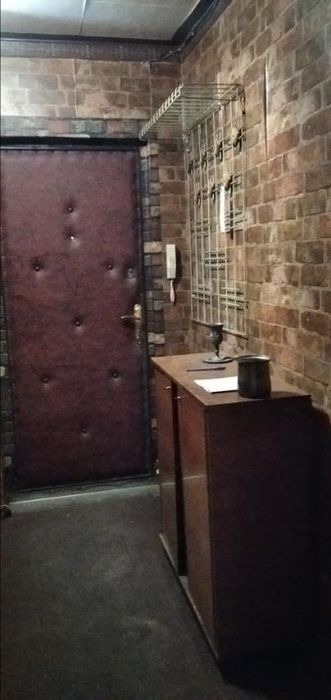 Сдается 2 к кв р-н Коммунального рынка 4500грн