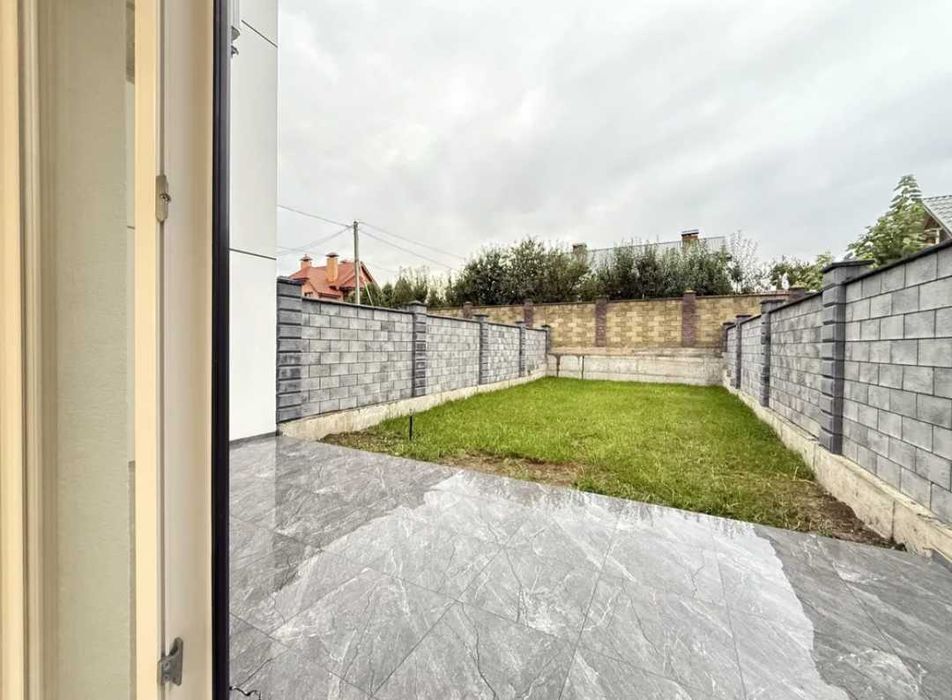 Котедж «Щасливе» з Ремонтом! Ділянка 2,5 сот!