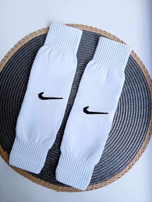 Гетри обрізки Nike / Футбольні гетри найк білі та чорні / Обрізки найк