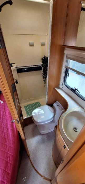 Aluguer Autocaravana 4pax 2800cc 2004