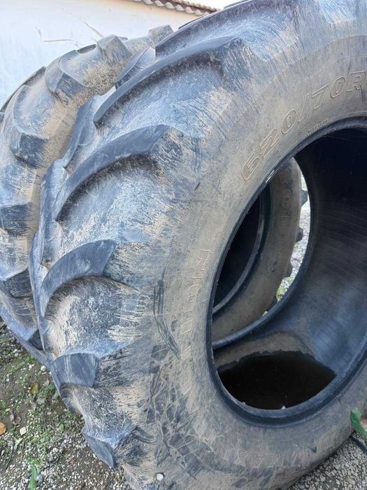 Pneus trator 620/70R 42 Fireston