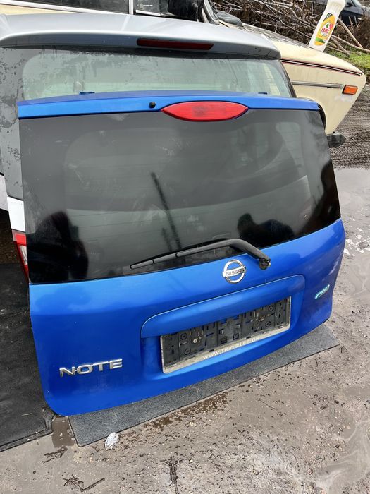 Ляда кришк багажника нісан ноут Nissan Note