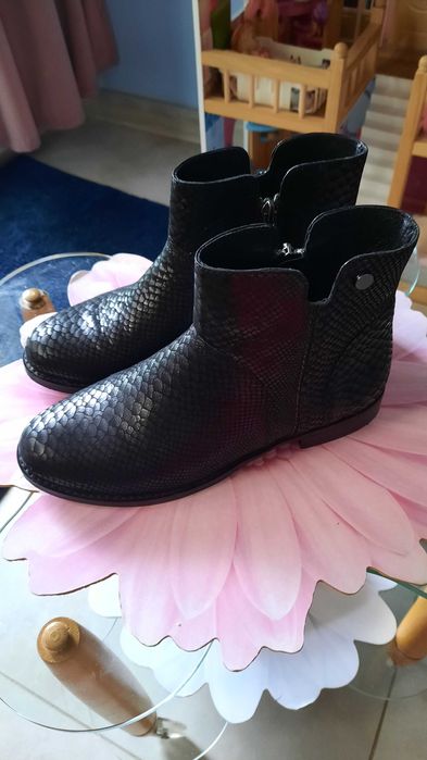 Botki całe ze skóry OCHNIK.37