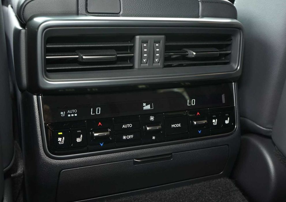 Lexus LX 700h 2026 у максимальній комплектації Luxury! з ПДВ