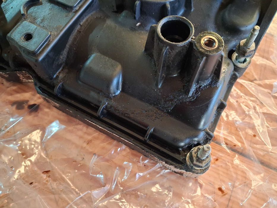 Клапанна кришка фюжен 2.7