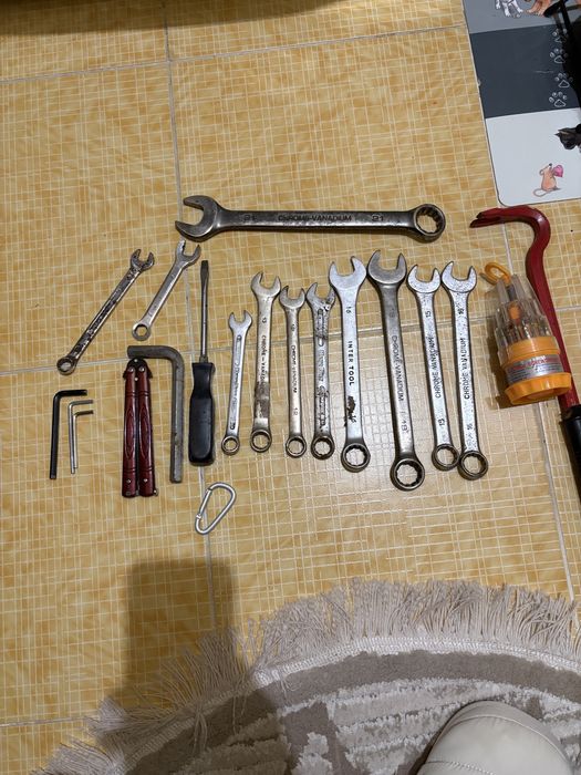 Інструменти різні