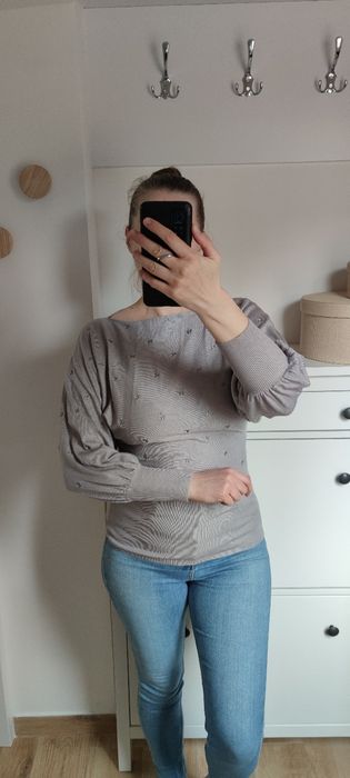 Szara bluzka S/M bufiaste ramiona wyszywane gwiazdki