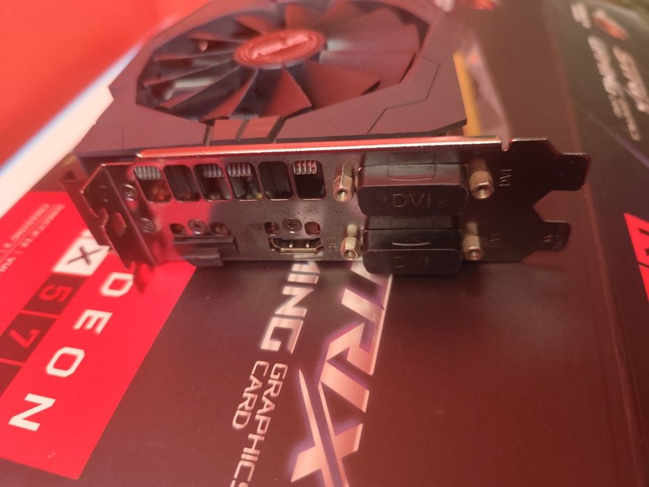 Відеокарта rx 570 4gb asus rog strix