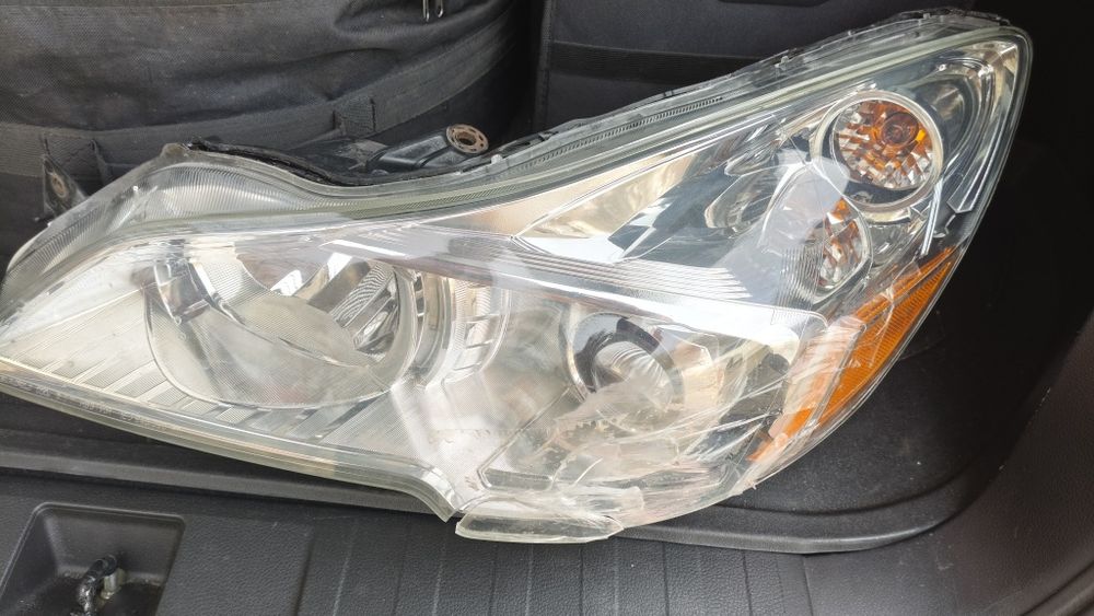 Фара субару аутбэк оригинал