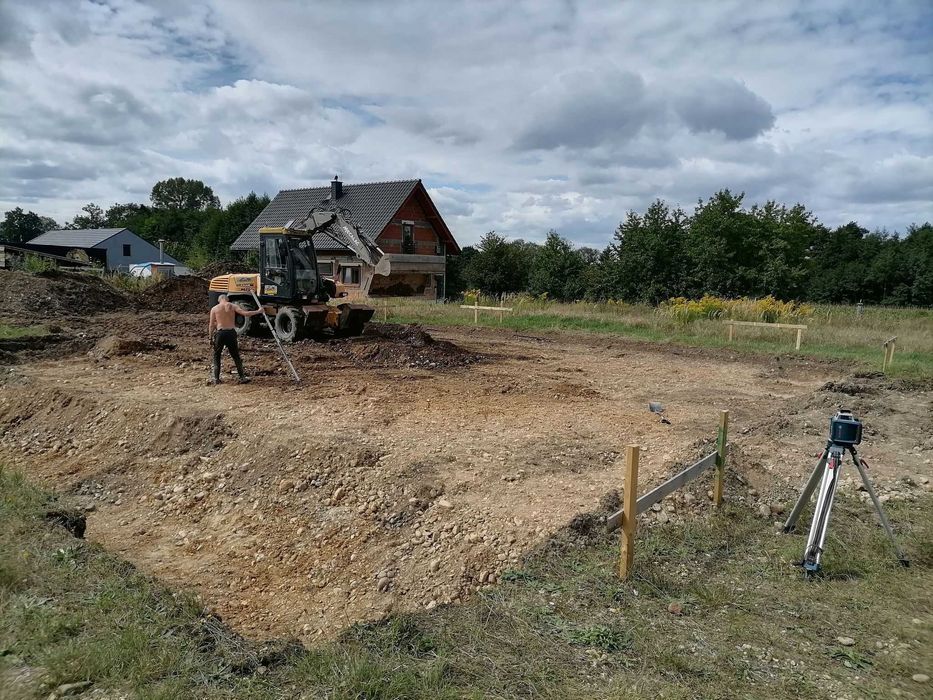 Usługi koparko-ładowarką, wykopy, szamba, załadunek, wyburzenia,