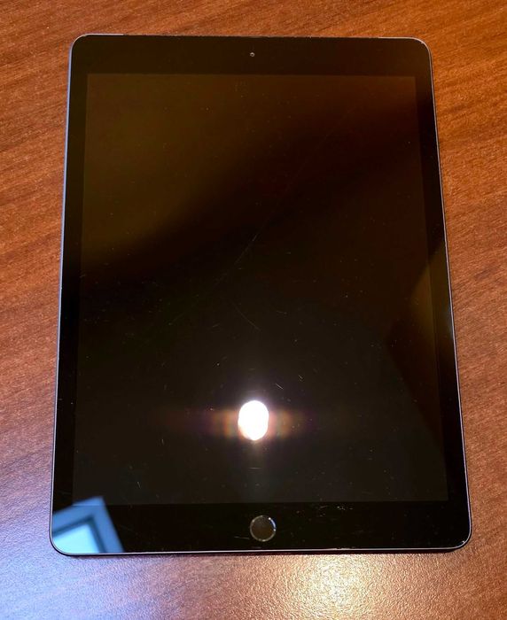 Tablet Apple Ipad 7 generacji A2198 10,2", LTE Cellular