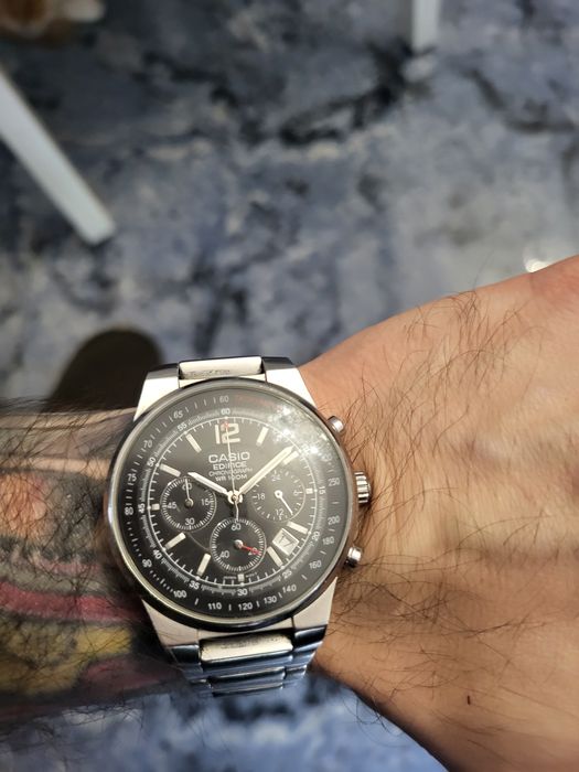 Годинник Casio EF-500