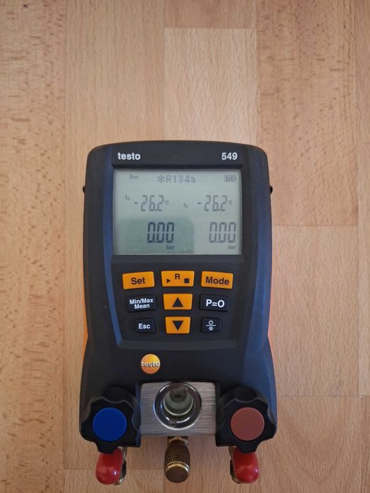 Цифровой маннометрический коллектор TESTO 549
