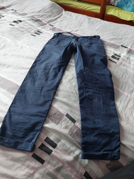 Spodnie granatowe eleganckie rozmiar 122 dla chłopca