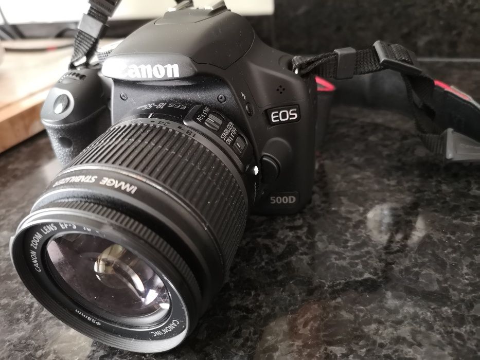 Canon EOS 500D, objetiva 18-55mm com 2 baterias + mala transporte