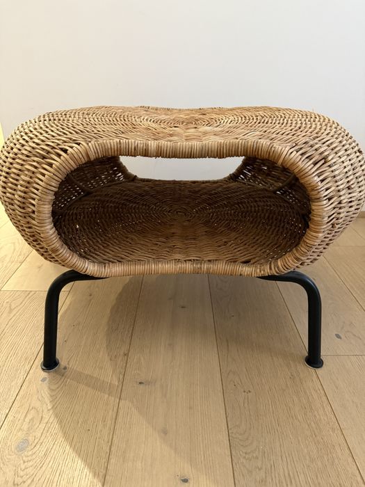 Podnóżek wiklinowy ze schowkiem Ikea