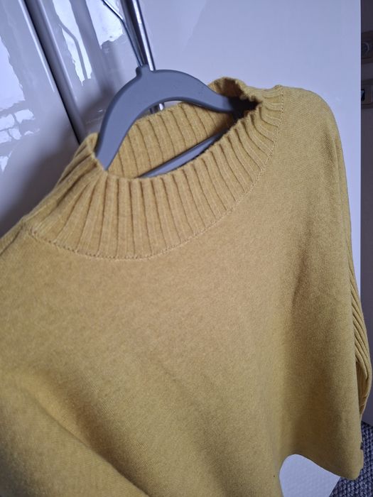 Sweter damski nowy