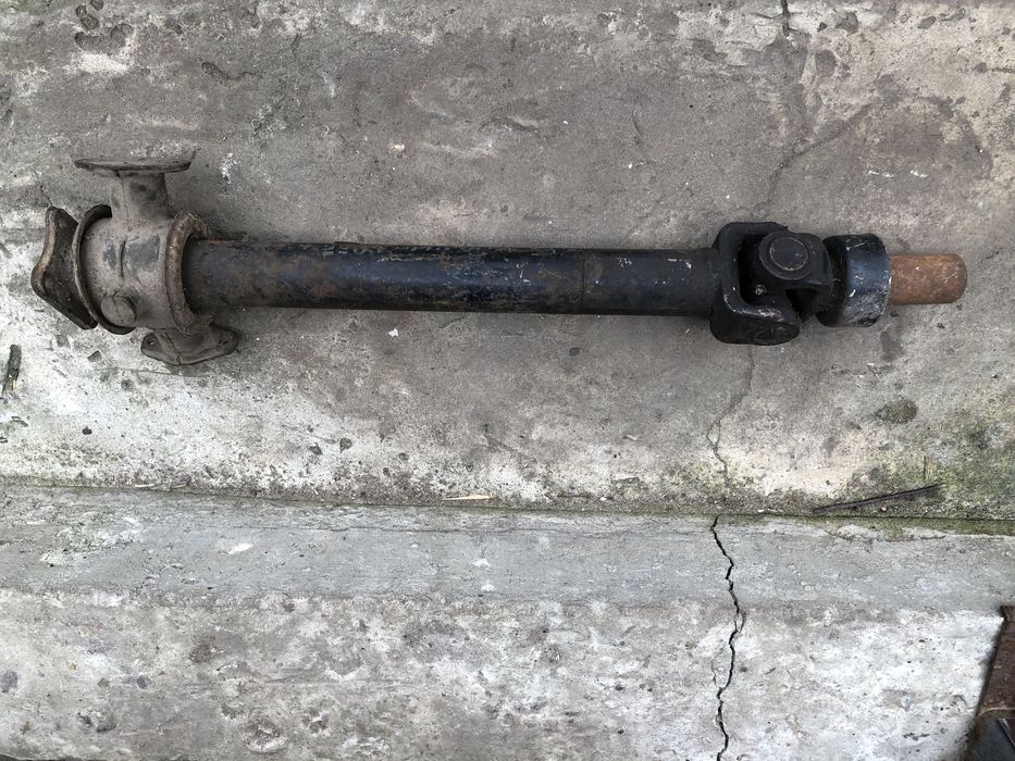 Кардан карданний вал газ 21