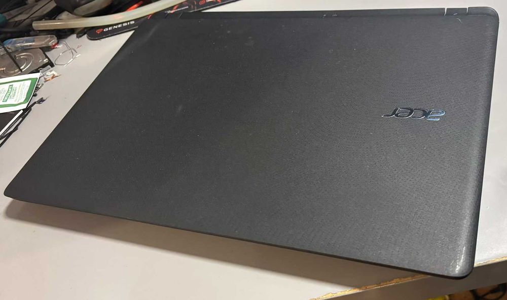 Acer Aspire i3-6006U | 8 GB RAM | SSD 128 GB + HDD 1 TB