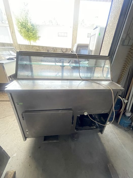 Vitrine expositora refrigerada