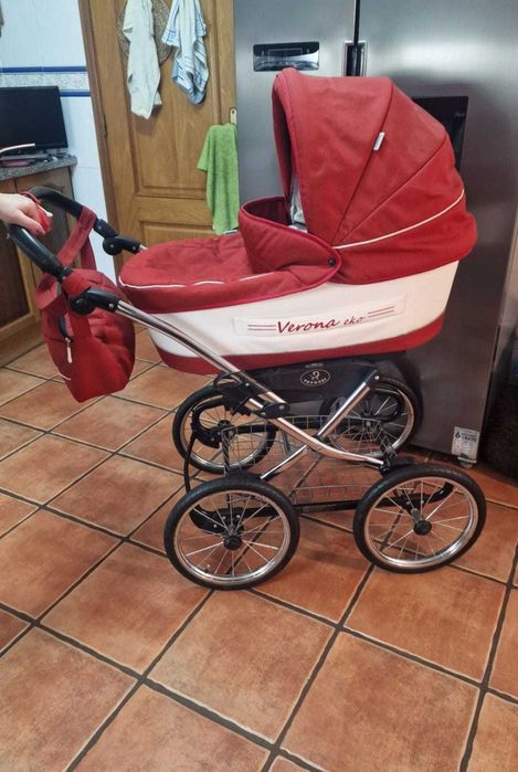 Carrinho lindo em pele e tecido