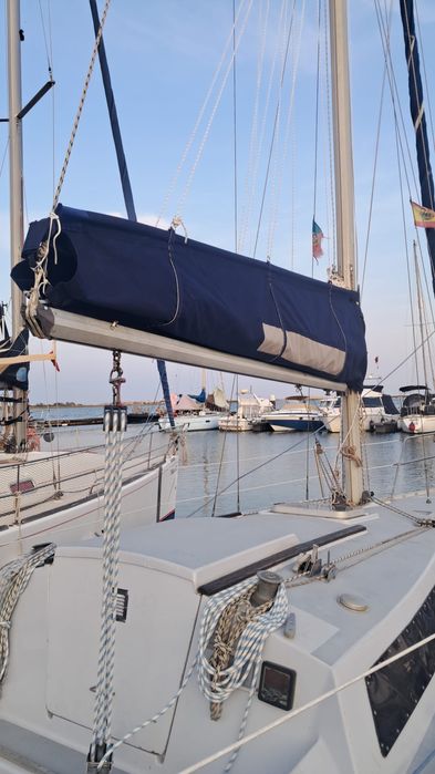 Veleiro Jeanneau Aquila 28 pés