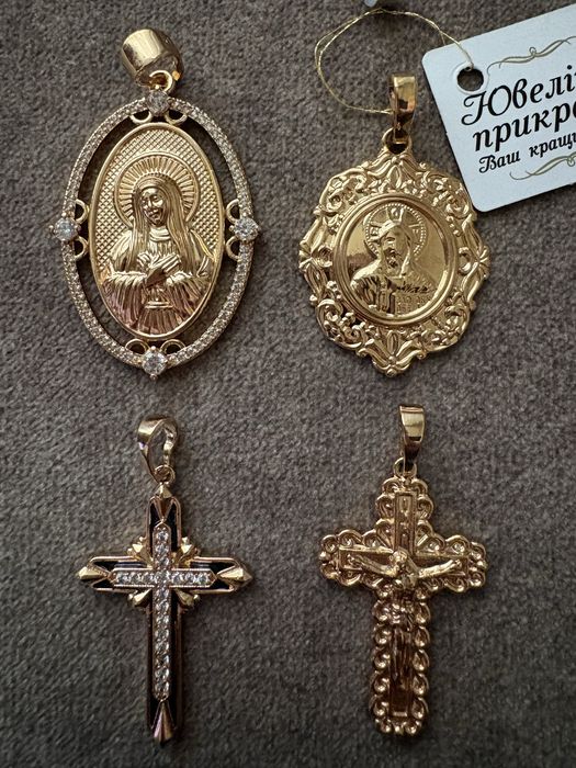 Хрестики і ладанки з медичного золота від Xuping