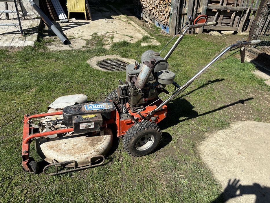 Kosiarka spalinowa Dzik (odsniezarka)