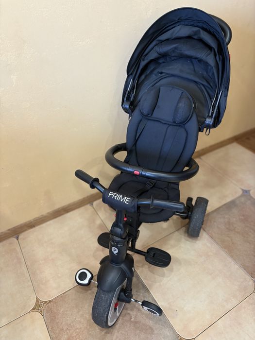 Велосипед з батьківською ручкою Qplay