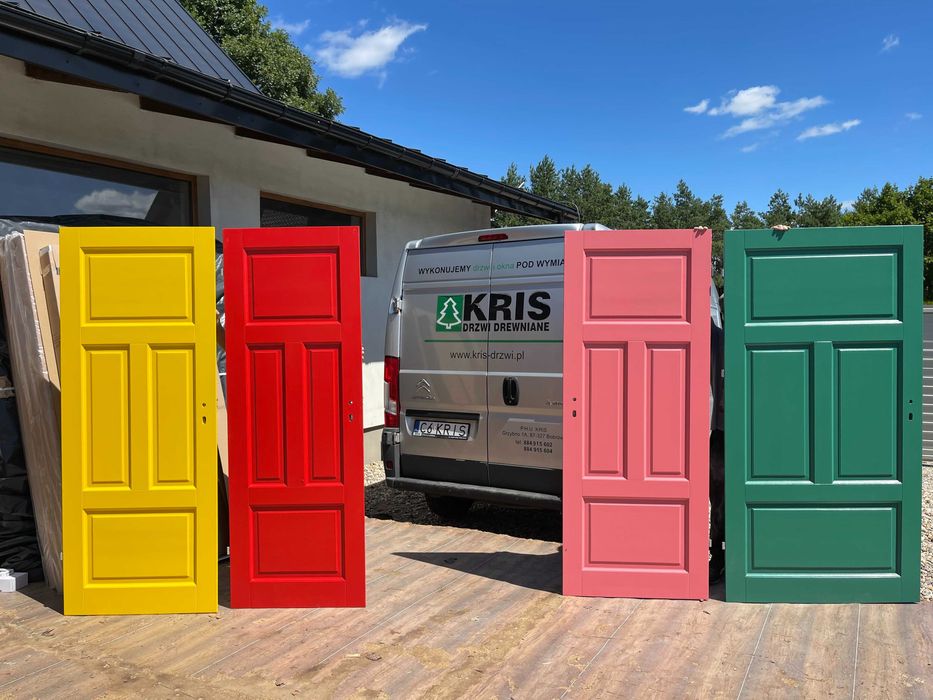 Drzwi wewnętrzne drewniane C.POLSKA czerwone,różowe,zielone,czarne