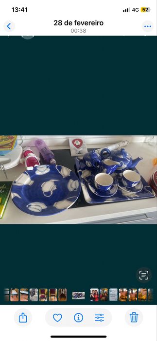 Bandeja com bule e chavenas em louça