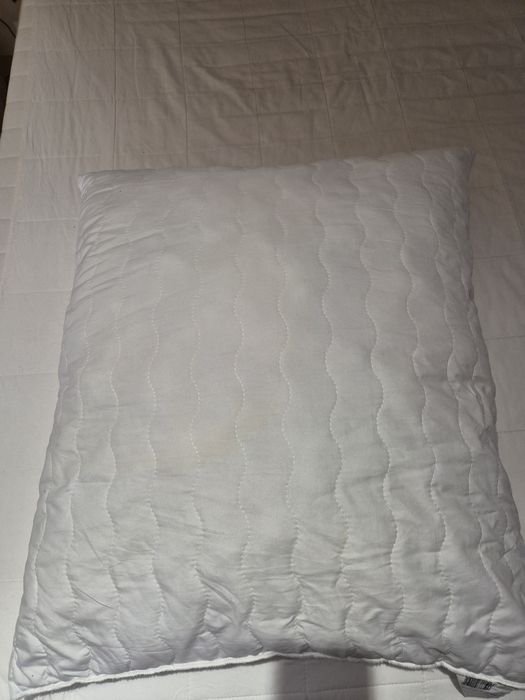 Poduszka 70x80 Jysk Sola