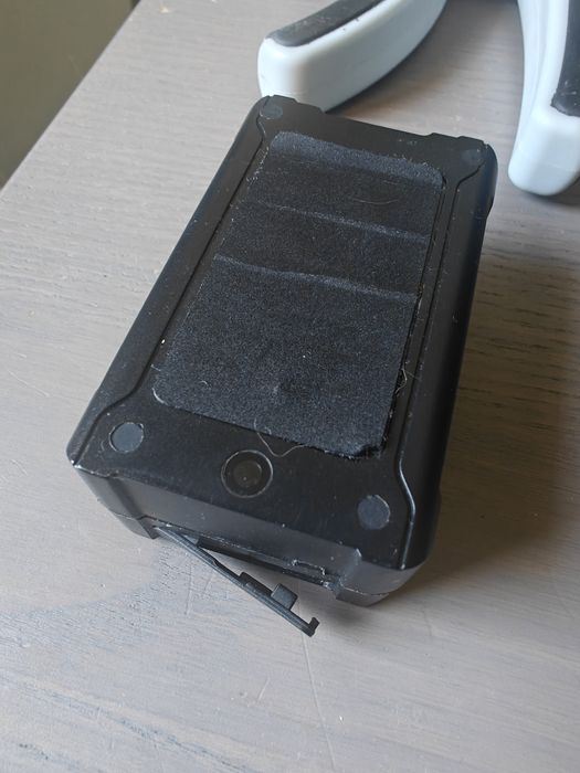 TrackerOne tracker internetowy do samochodu walizki