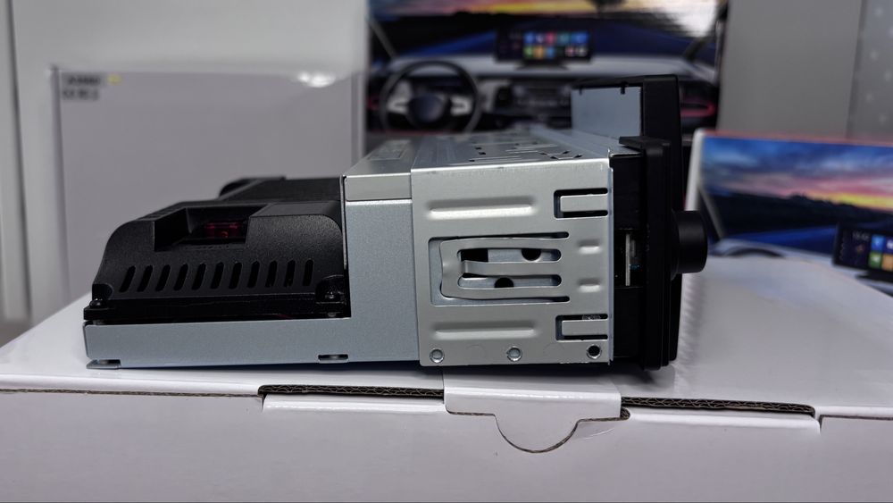 1din андроїд магнітола,2/32,дисплей 5" 800*480