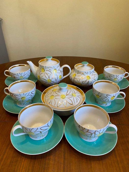 Чайный сервиз "Золотая ромашка" Барановка, винтаж