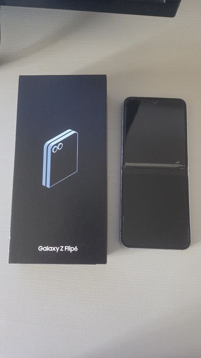 Телефон Samsung flip 6 256гб  під ремонт. Офіційний