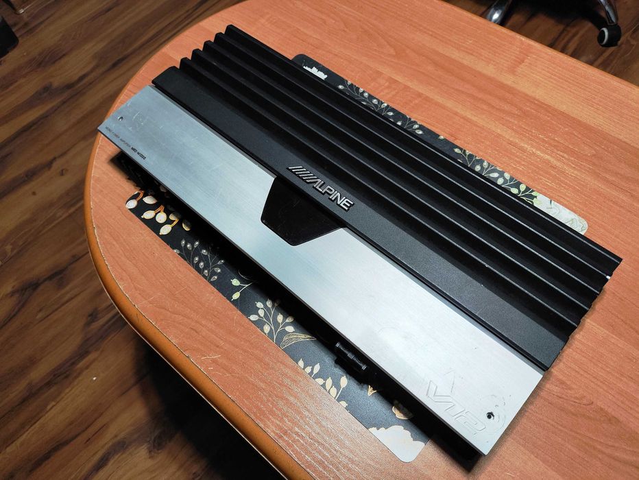 Wzmacniacz samochodowy 1 kanałowy monoblok Alpine MRD-M1000, Wysdarmo