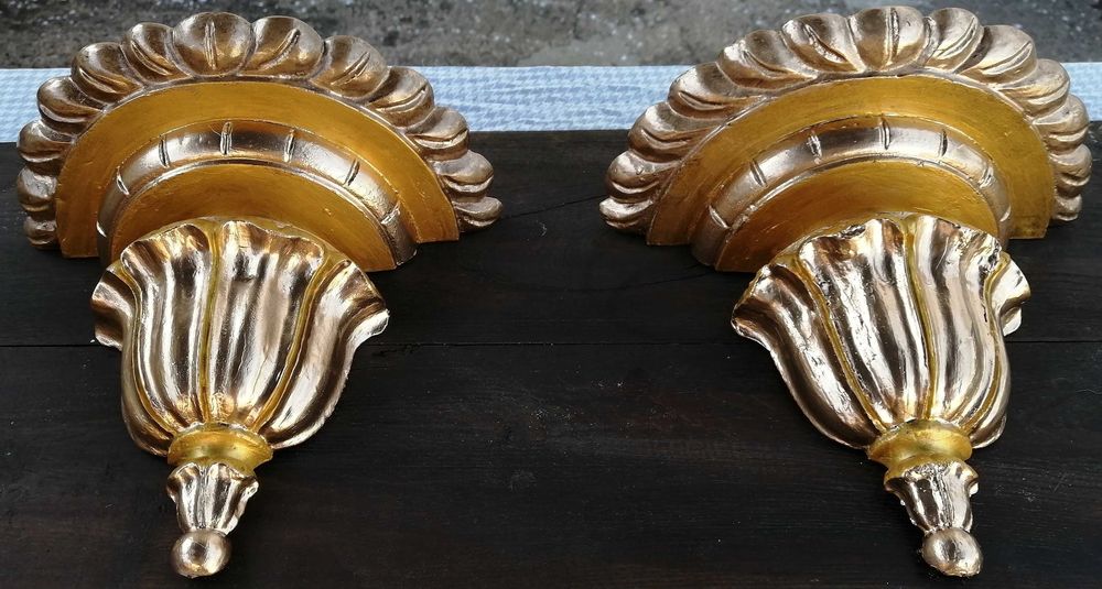 par de antigas peanhas para santos