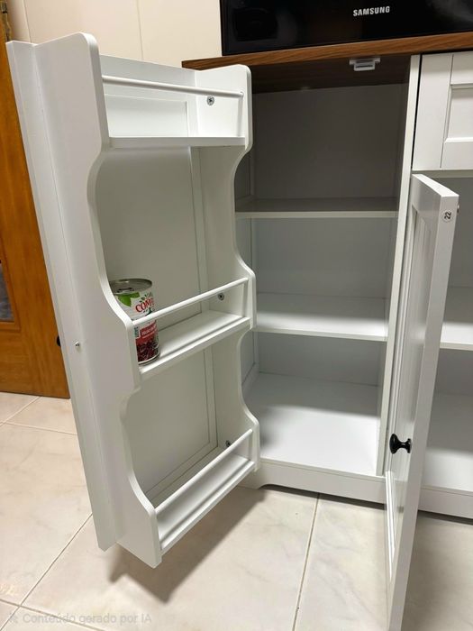Móvel de apoio cozinha
