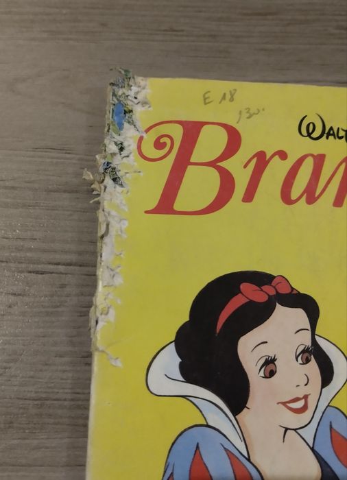 Caderneta cromos Panini Branca de Neve